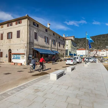 Lejlighed In Near The Cres